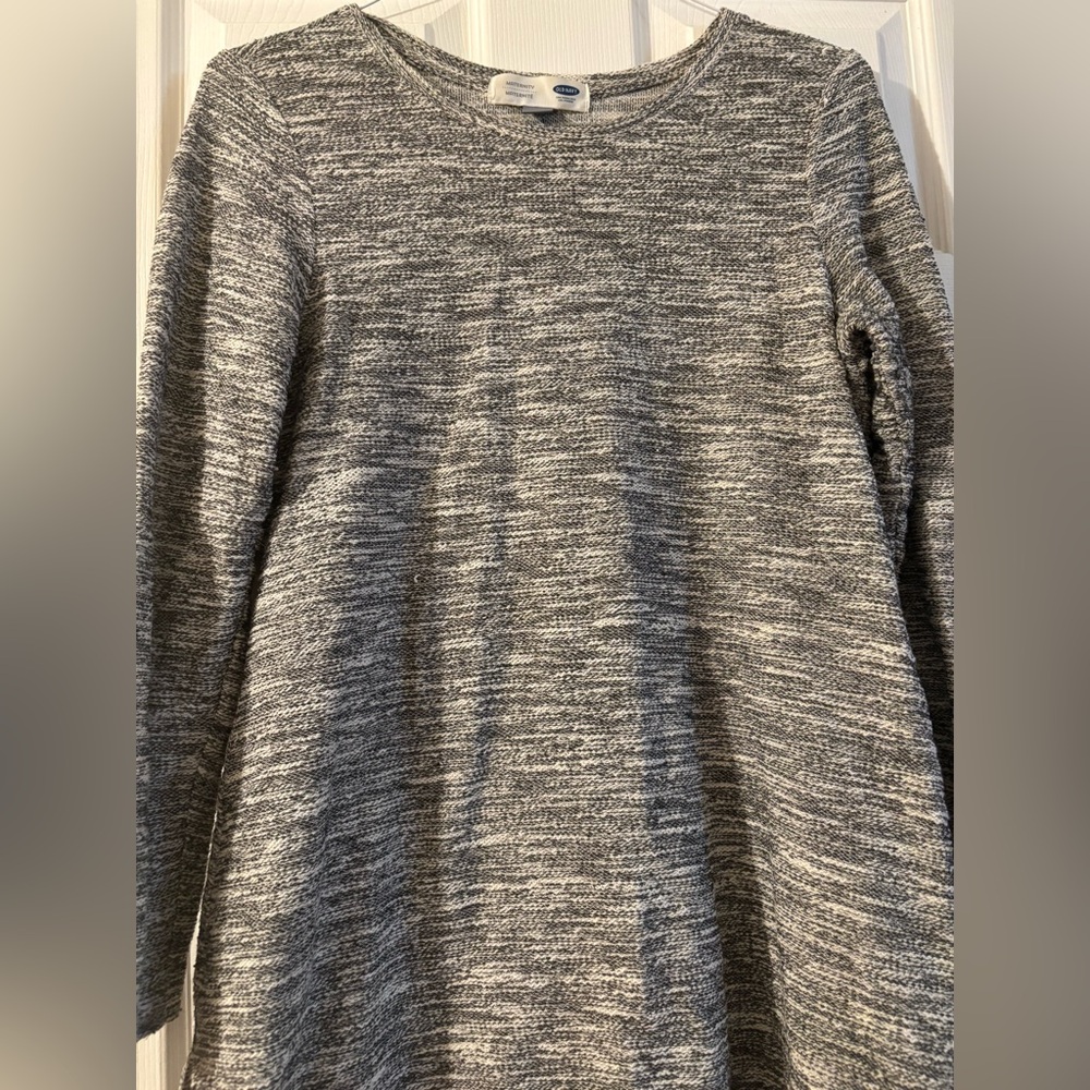Old Navy Women's Marled Gray Maternity  Tunic Top